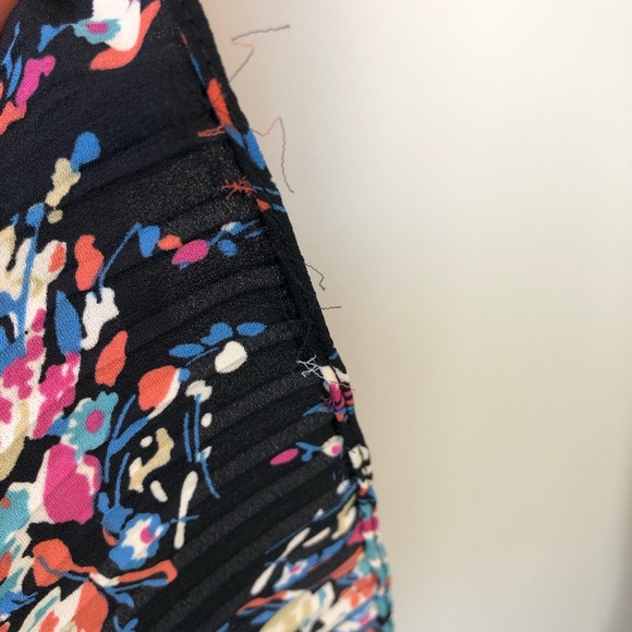 Dee Elly Black Floral Print Tiered Mini Dress Long Sleeve Smocked Waist Large - Picture 13 of 14